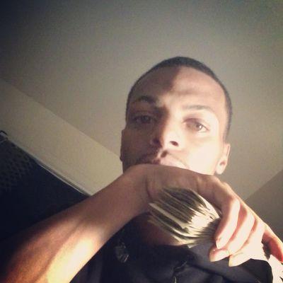 RillaSkrilla's profile picture. Pocket full of drugs with a pocket full of money yo b**** my honey you snitch you bloody....