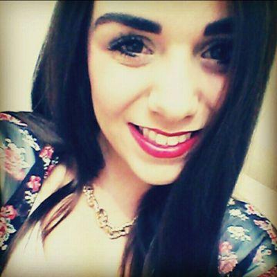 Todo mundo quiere tener un amigo, pocos se toman la molestia de ser uno.
