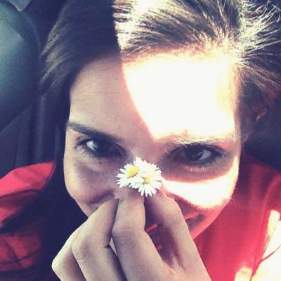 Colombian. Latin American enthusiast. HOYASAXA. RBM specialist. Passionate about social change & the world. A peacebuilder in the making.