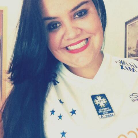 Aquele que se define, se limita. ;D