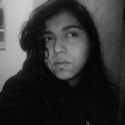 karlitah_28's profile picture. 