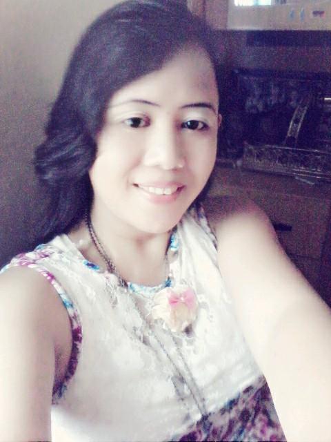 cewek manis