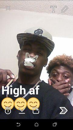 I'm a real street nigga des other niggas lieing i never seen them on the block when i was out grinding !