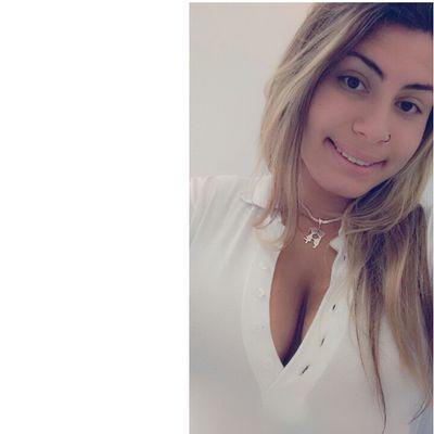 Os ventos que as vezes tiram algo que amamos, são os mesmos que trazem algo que aprendemos a amar... Por isso não devemos chorar pelo que nos foi tirado e sim,
