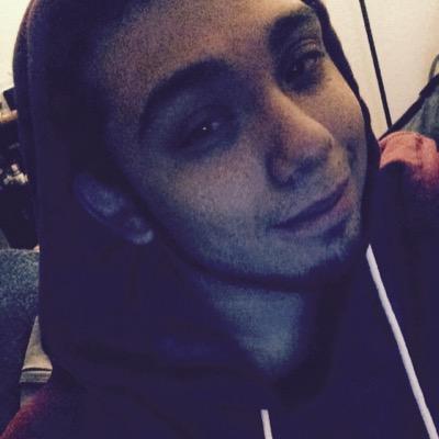 regjulios's profile picture. 