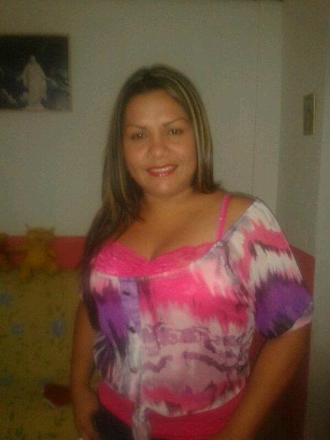 Trabajadora, Luchadora, Revolucionaria y Chavista...Orgullosa de ser Venezolana.. 22CFD382 ping