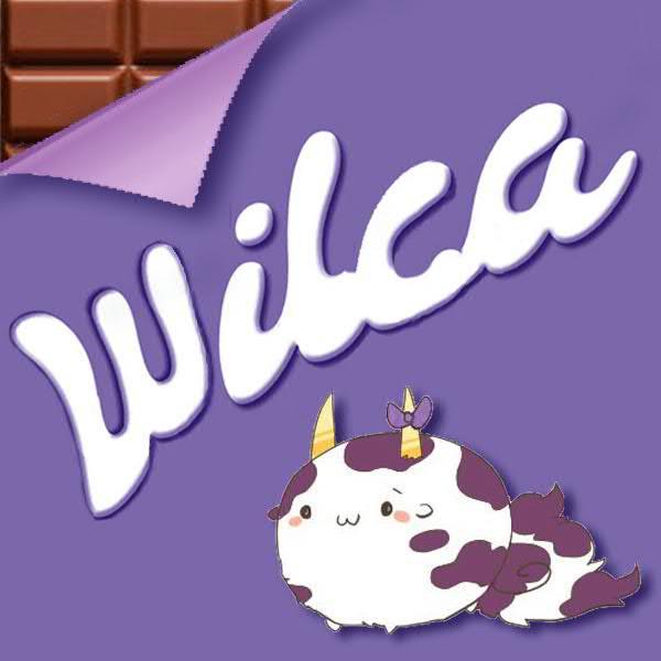 Hi! We are Wilbur and Cait, the Spanish representatives of Clara Cow's Cosplay Cup 2015! You can find us on Facebook as Wilbur Cosplay and Cait Cosplay :)