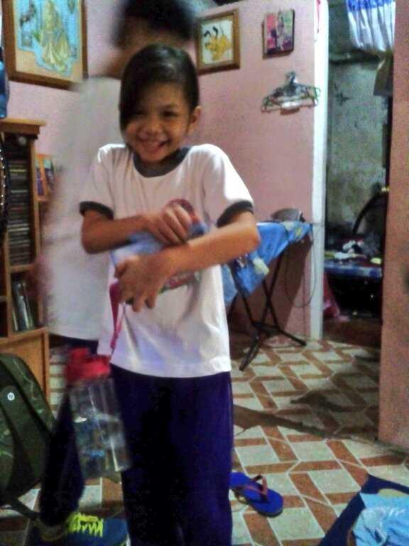 faithmarie 7 years old born on manila Piliphines