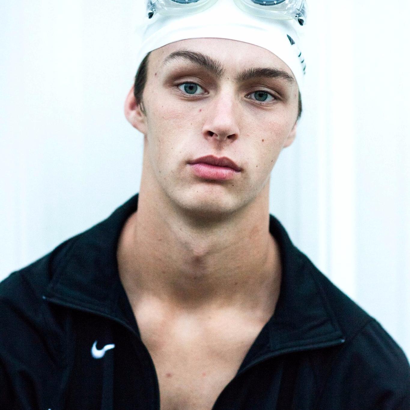 garrettwb15's profile picture. Fun never not turnt up