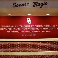 Adam Rusch (@ibleedcrimson11) 's Twitter Profile