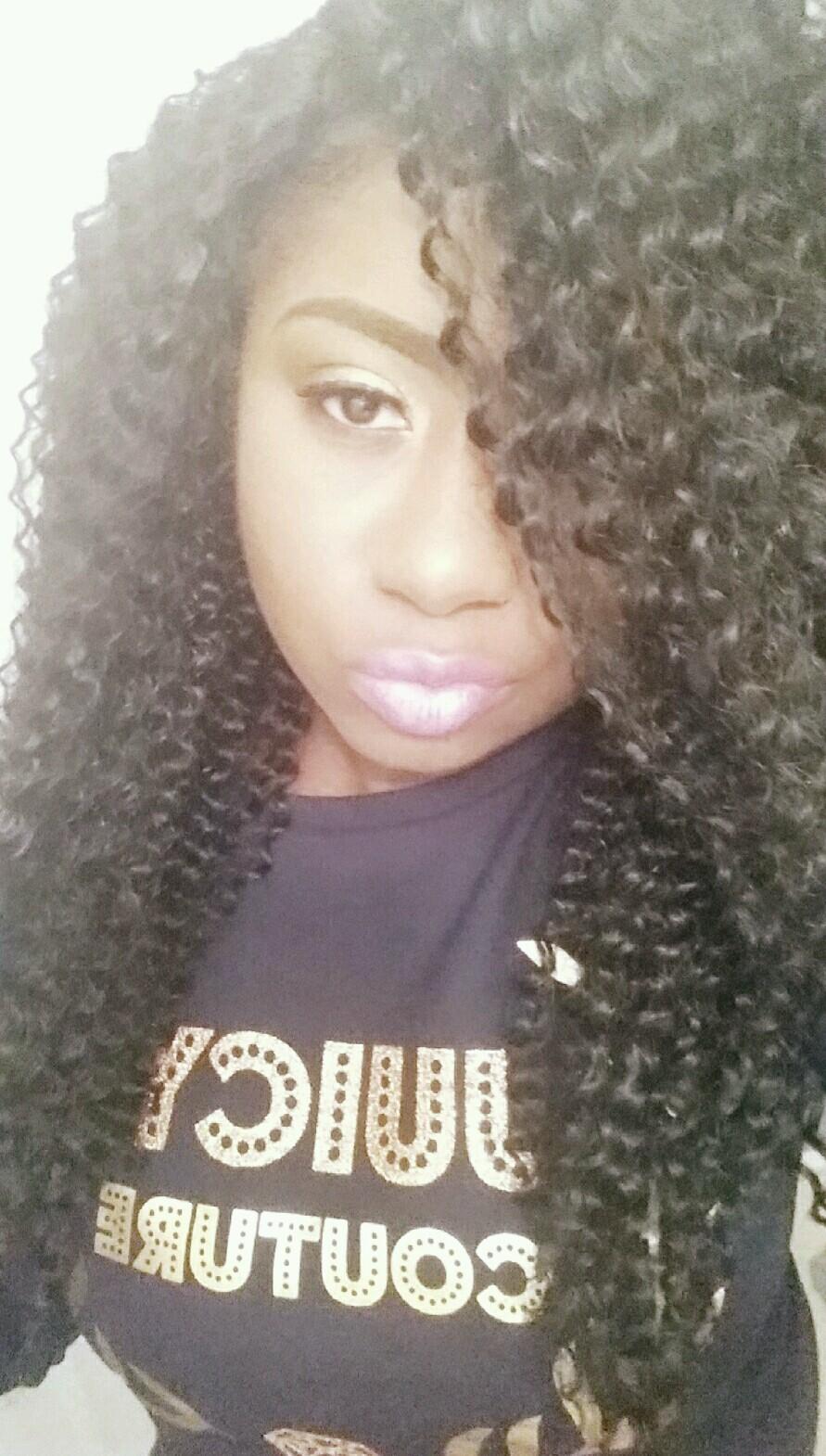 da coolest kid on da block...#teamiphone #teamnavy #teambadasfuck im a rockstar at heart and i stay on my fly girl shit ✈✌