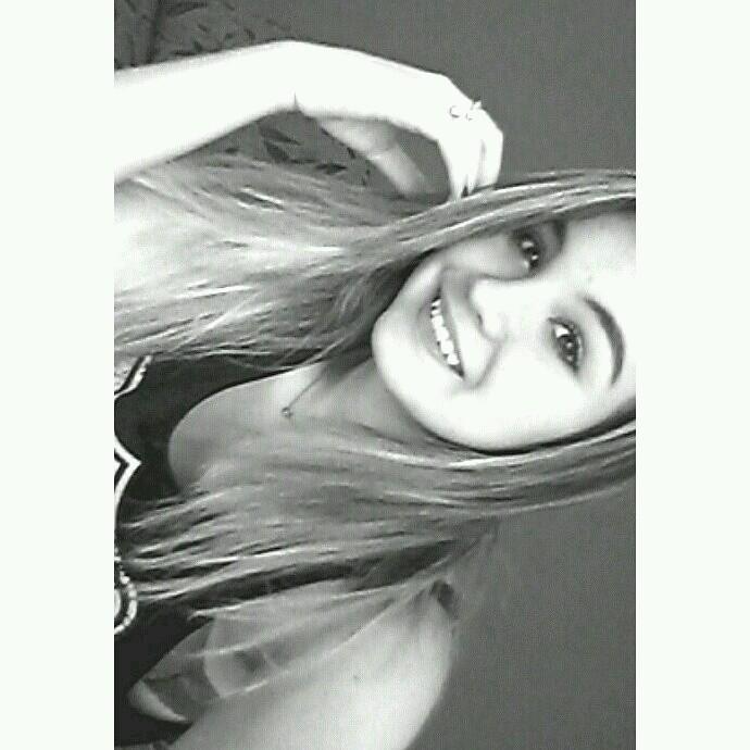 É presiso amar as pessoas como se não houvesse amanha  http://t.co/MPCwOv99m2
http://t.co/hU4Q6pNgYf