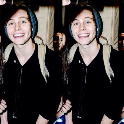 follow @snowball5sos and help get her to 2k !! // she follows back everyone