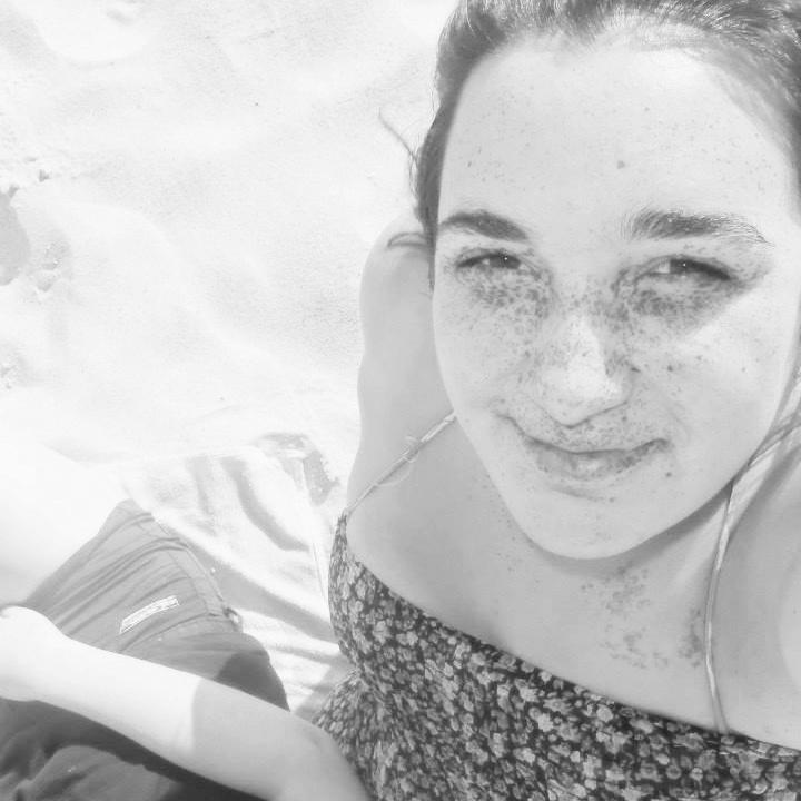 ntvgabi's profile picture. #Entonces me besó, y fue cuando me di cuenta de que ya no quería conocer a nadie más.