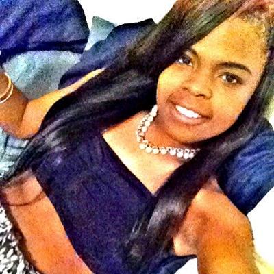 THE PRETTY Bitch With da Bankroll .