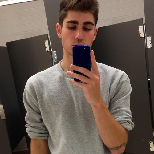 um carinha ai