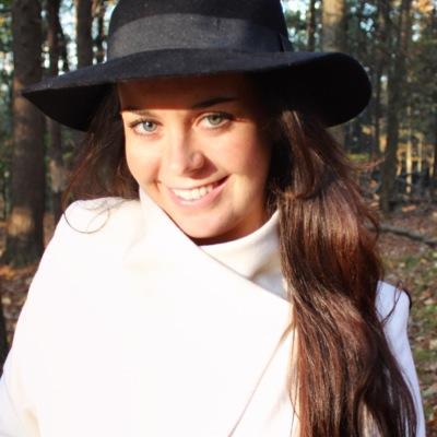 ChelseaMBuckman's profile picture. Trying to live a life worth imitating! If no one is following, you're just taking a walk.