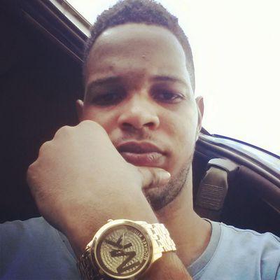 Young Talented Disc Jock Who Is Inspire By Music Pin:7B95CDEC #SupremeTeam...  #TeamNoSleep #Zip103Fm #TeamLibra #FullCharge #ArsenalFan ♡ @mizzflyness ♡