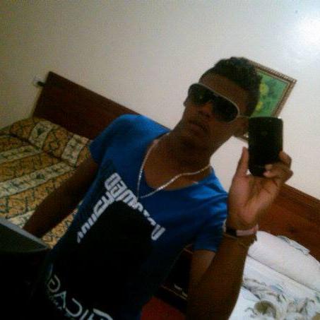 #sOomOoSs.TtUu Yy Yyo. CoOnTtraAa eEll mUundOo♥ ♈̷̴∞♈̷̴ :*♈̷̴(Fiiel a Tus Besos & Amante De #TuCuerpo)..♈̷̴Noticia que todo el mundo sabes yo no quiero saberla-