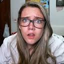 oi eu  nome é Malena e eu tenho 18 anos