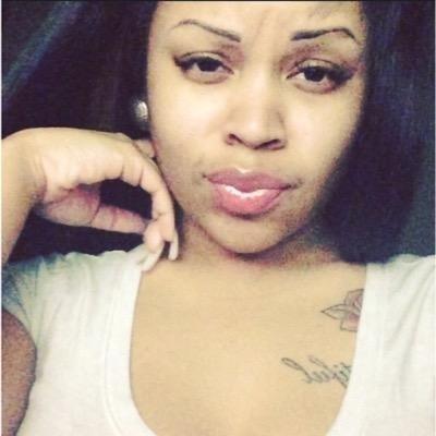 ✨New twitter ✨ HEARDOFME_ is a FAKE PAGE OF ME SMH MY REAL IG IS @HEARDOFHER__