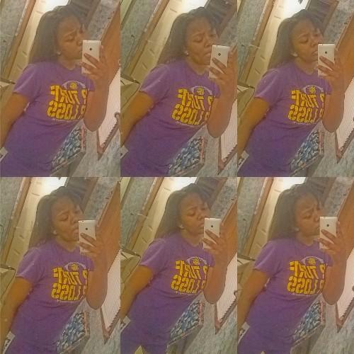 Bipolar. ass girl . I'm gorgeous.    saggg ♐ birthday coming just wait on it !!