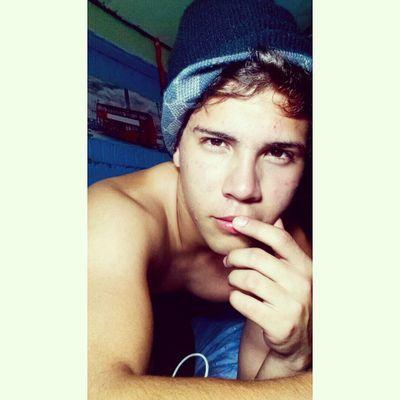 costa Rica !!  cancer , bailarin ,modelo , feliz , aventuras , besos , extrovertido ...