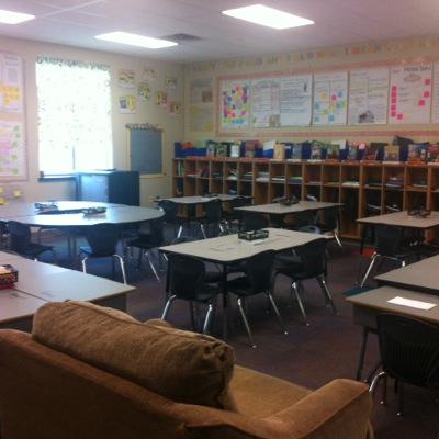 We are 4th graders looking to communicate and collaborate. Learning is a beautiful thing.
