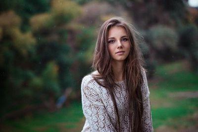 ElizaLawrence's profile picture. H-Hello there. I'm E-Elizabeth L-Lawrence, a Ravenclaw. I-I like to, uh read books and I'm alone...uh, I ment single....