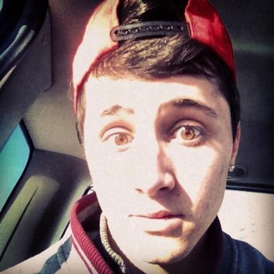 VinceYario's profile picture. Livin the Italìáñ life, family first!