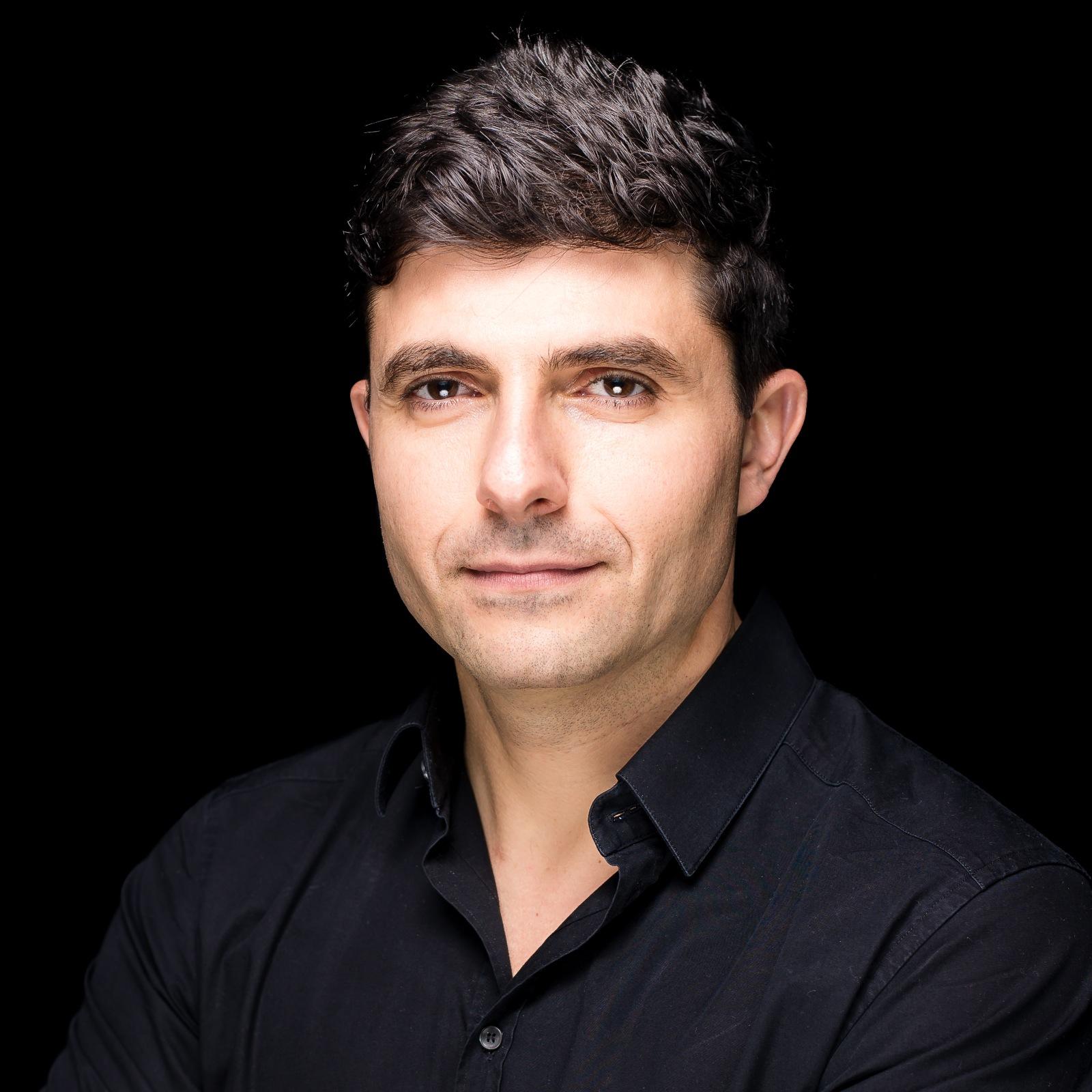 I help founders unlock what they need the most: 
https://t.co/nktUNw8wYH – fintech, unlocking liquidity