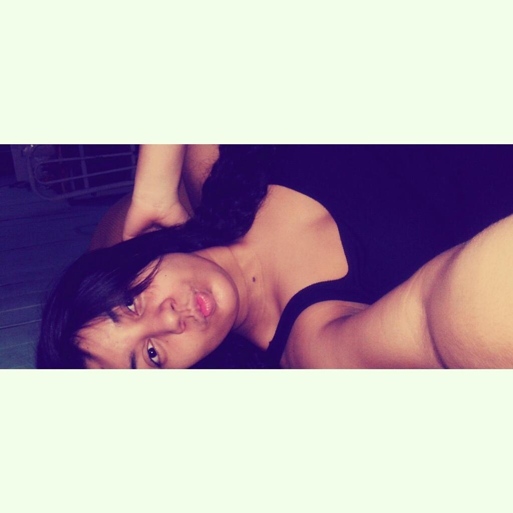 α minhα meninα dos cutuques ∞ você sαbe que jαe a gente né coisα ;$ pode sempre contαr comigo irmã ♥ ps: @_poxavidapreta