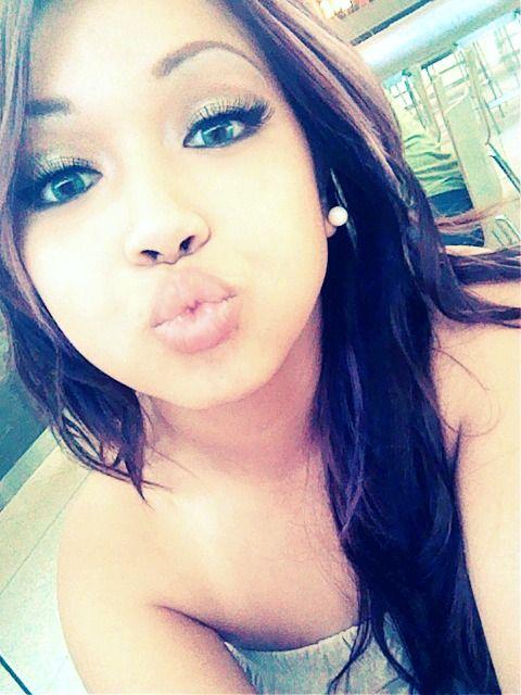 Joli_3433's profile picture. 