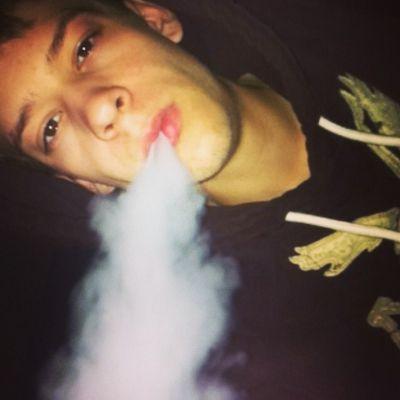 smoke toke vape and bake six banger mustang yes I know you saw me driving who hasn't