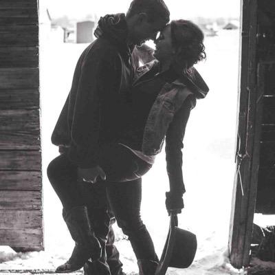 I wouldn't give a nickle to have it paved in gold. Everything I love is at the end of a dirt road. ~avi not me~
Snapchat & Kik: shotgunrider13