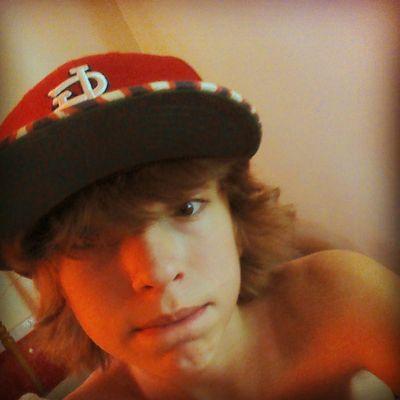 Profile Picture of Wyatt Watkins (@Xprohackor1337X) on Twitter