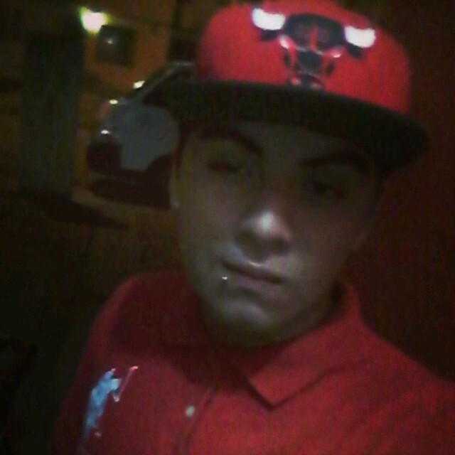 Me hice amigo de la envidia y el odio por que la amistad me traiciono.