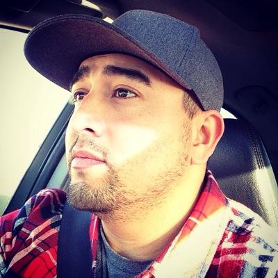 DirtyRAYjeanS's profile picture. Doing what i want completely opposite of normal. #Bromo #RunnersLife #PRguru #miami #Debatejunkie SC: RealRayCorona