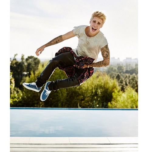 Cambiar a justin por otro artista es como cambiar un diamante por una piedra #belieberforlife unite al grupo en whatsapp :3215840613