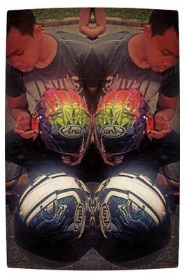 Penggemar Arai & Shoei                                      #PrayForSyahmi