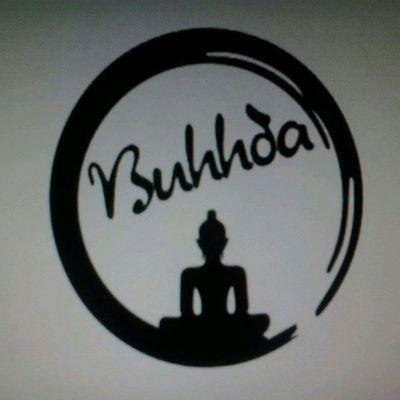 No dudes en venir a visitarnos, tenemos la mejor música, el mejor ambiente y las MEJORES OFERTAS!!  De jueves a sábado de 22:00 a 4:00