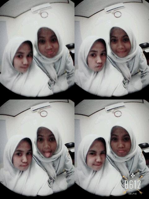 Dewi_ara14's profile picture. 