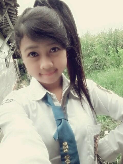 dinayuliani28_y's profile picture. gue ingien menjadi lebih baik  n truz ingin menjdi yg terbaik