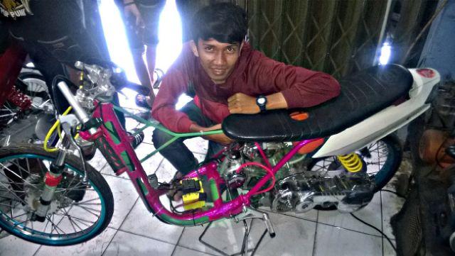 Eat sLeep Race. | I ♥ 4stroke .| PEMULA MATIC #172 feat EMMSA MOTOR
