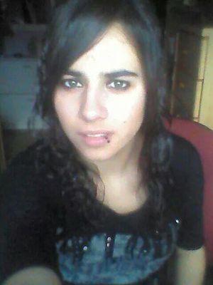 ser feliz en eso consiste el secreto :)