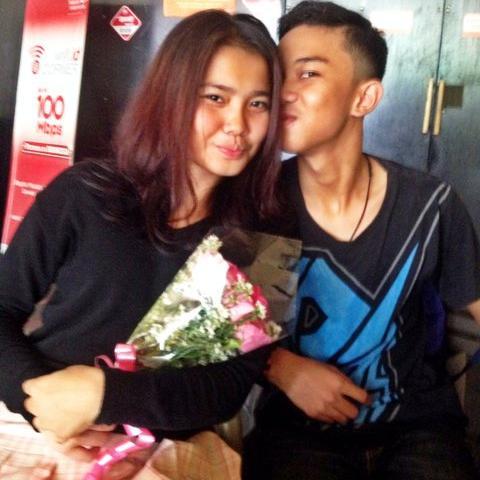 I♥U @aprillyopratama