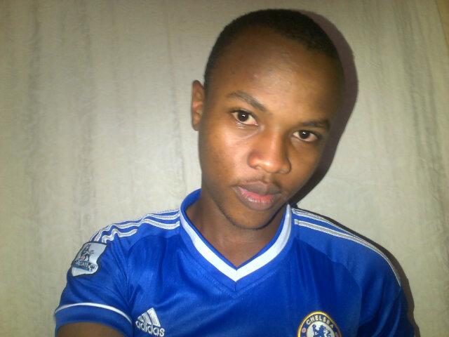 A very simple but elegant brainac. a massive Chelsea supporter. football is my life