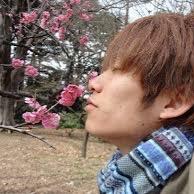 大学２回！大学入ってから使いまくってる出会える方法教えます！もちろん100%ではないですが、少しでもお手伝いできたらなと(^-^)気軽にメッセージください♫