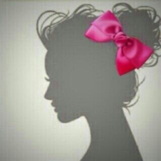 Lady0010's profile picture. 