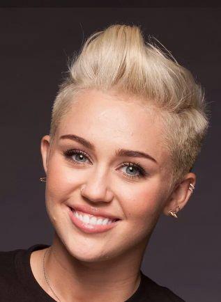 Te Dei Um Follow Gratis Nao Siga Aqui Seja Legal e Siga @MyDesireMiley Como Forma de Agradecimento